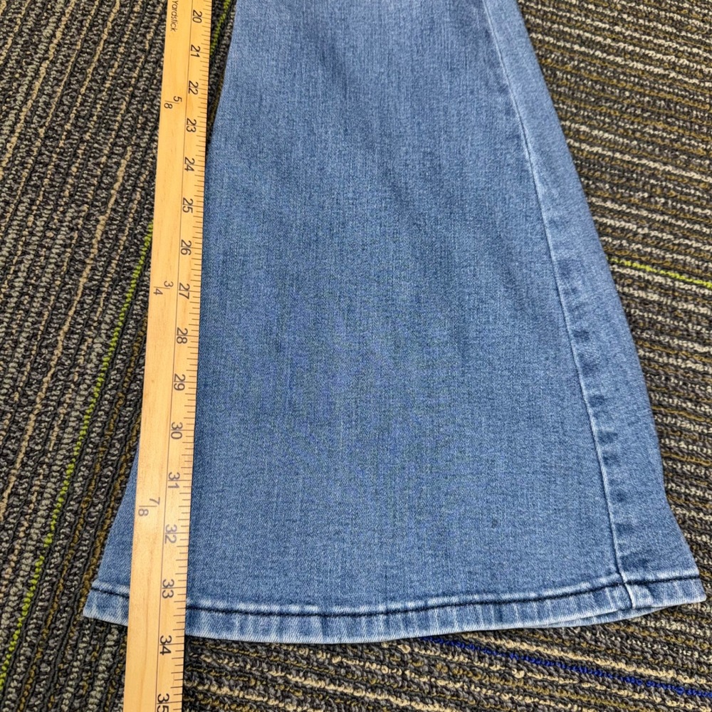 Shyanne Flare Jeans Women 26 Light Blue Excellent Western High Rise Bell Bottom - Picture 7 of 9